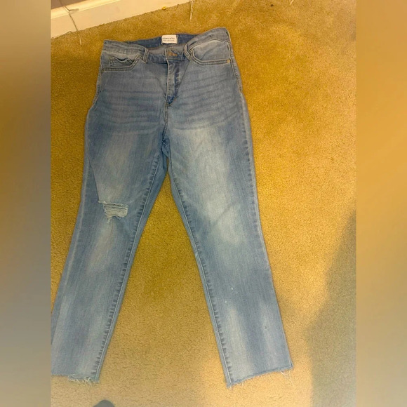 Crown & Ivy : High Rise Skinny jeans size 10 - Picture 1 of 4